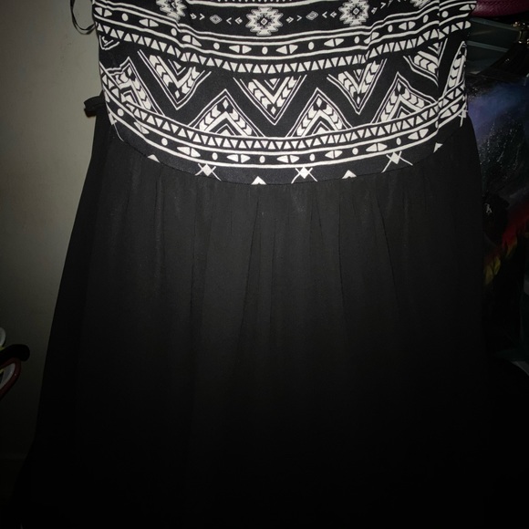 Tribal print strapless dress - Picture 2 of 2
